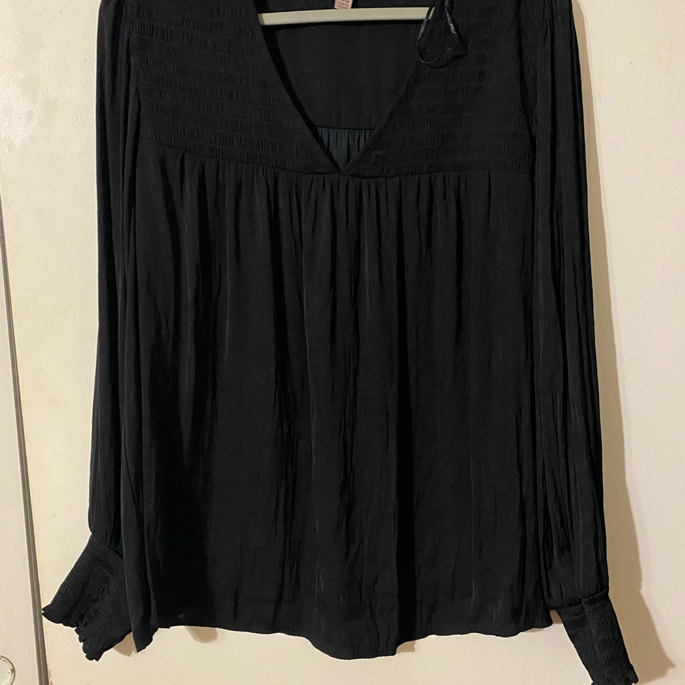 Knox Rose Black Blouse